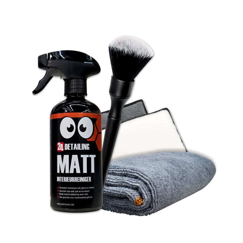 INTERIOR MATT BUNDEL