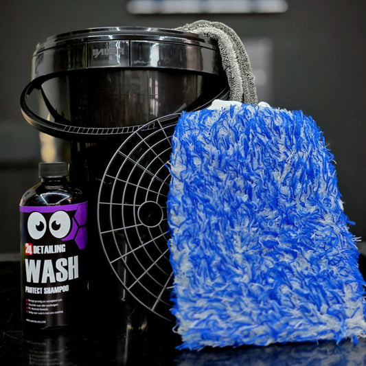 BASIS AUTOWAS STARTERSET met was pakket, inclusief emmer, shampoo en microvezeldoek.